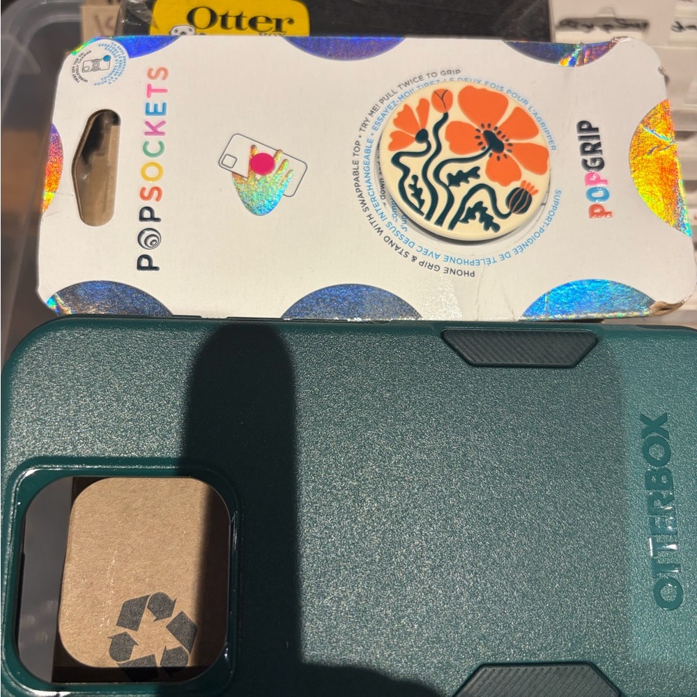 OtterBox Green Phone Case with PopSockets Grip 15 Pro
